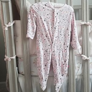 Magnetic me 0-3 sleeper